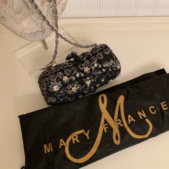 💥💥NEW💥💥ONE OF A KIND MARY FRANCES - Picture 3 of 8